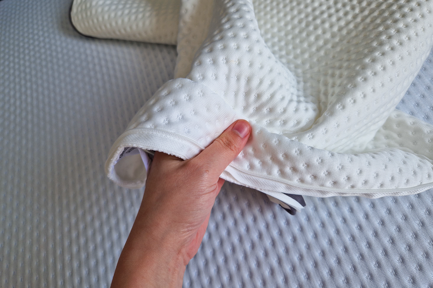 Emma Premium pillow cover